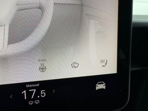 Tesla Model Y Auto RWD 5dr 13