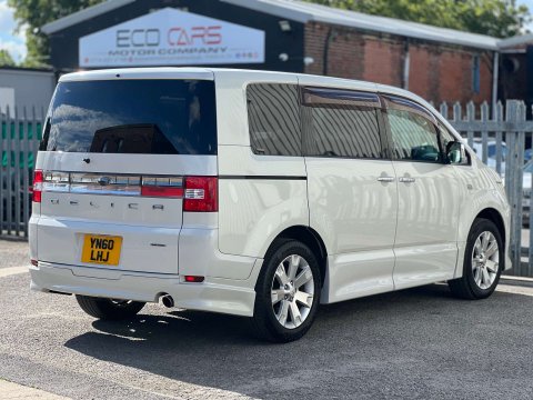 Mitsubishi Delica Roadest 42