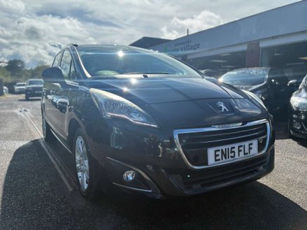 Peugeot 5008 1.2 PureTech Active MPV 5dr Petrol Manual Euro 6 (s/s) (130 ps)