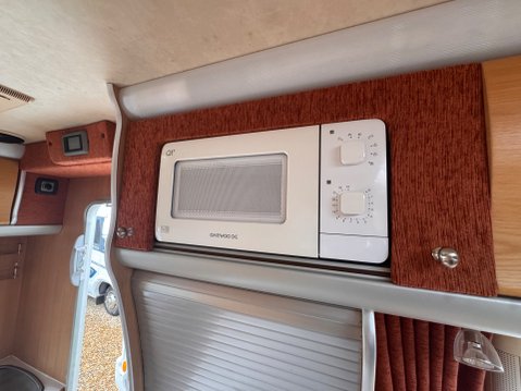 Autosleeper Nuevo 18