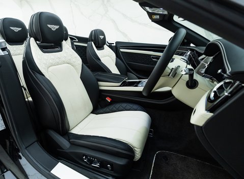 Bentley Continental GT W12 Convertible 12