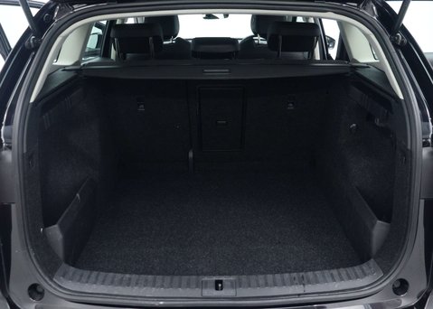 Skoda Enyaq iV 62kWh 60 SUV 5dr Electric Auto (DC120kW) (179 ps) 60