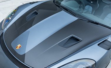 Porsche 718 SPYDER RS PDK 37