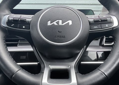 Kia Sportage 1.6T GDi HEV 3 22