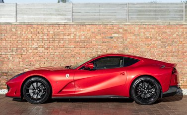 Ferrari 812 Superfast 2