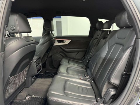 Audi Q7 3.0 TDI V6 50 S line SUV 5dr Diesel Tiptronic quattro Euro 6 (s/s) (286 ps) 40