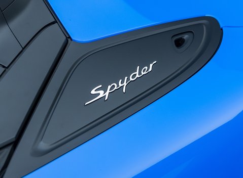 Porsche 718 SPYDER 33