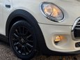Mini Hatch 1.5 Cooper Auto Euro 6 (s/s) 3dr 30