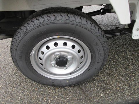 Nissan NT100 Clipper DX 4WD 660cc Kei Truck, Suzuki Carry Based 28