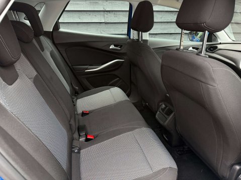 Vauxhall Grandland X 1.2 Grandland X SE T S/S 5dr 46