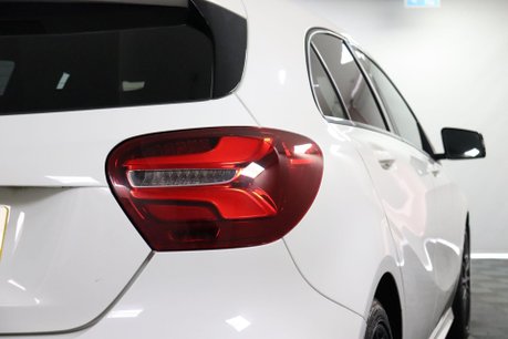 Mercedes-Benz A Class A 200 D AMG LINE PREMIUM 23