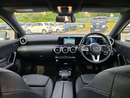 Mercedes-Benz A Class 1.3 A180 SE Hatchback 5dr Petrol 7G-DCT Euro 6 (s/s) (136 ps) 6