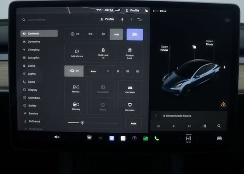 Tesla Model 3 Model 3 Long Range AWD 4WD 4dr 28