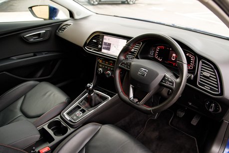 SEAT Leon TSI EVO FR SPORT