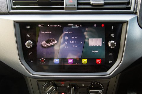 SEAT Arona TSI SE TECHNOLOGY 16