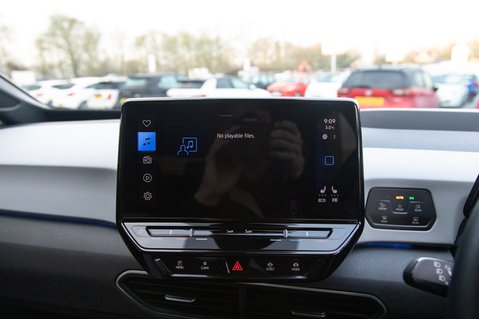 Volkswagen ID.3 FAMILY 23