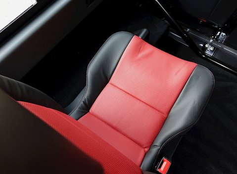 Land Rover 90 Adventure 21