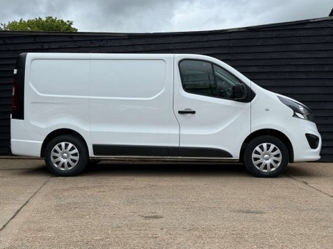 Vauxhall Vivaro 1.6 Vivaro 2700 Sportive CDTi 5