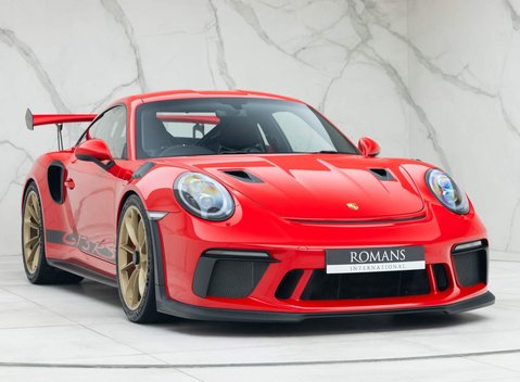 Porsche 911 GT3 RS (991.2) 4