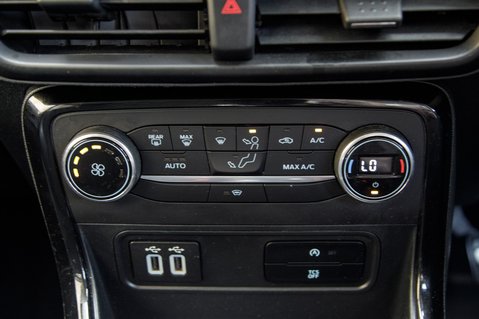 Ford Ecosport ST-LINE 33