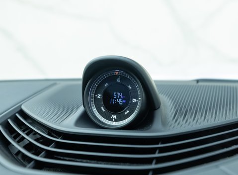 Porsche Taycan 4S Cross Turismo 20