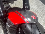 Ducati Diavel 1198 CARBON EDITION 24K 1 OWNER JUST SERVICED MOT APRIL 2027 29