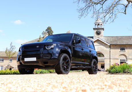Land Rover Defender 110
