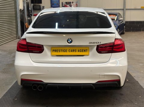 BMW 3 Series 2.0 320i M Sport Shadow Edition Auto Euro 6 (s/s) 4dr 5