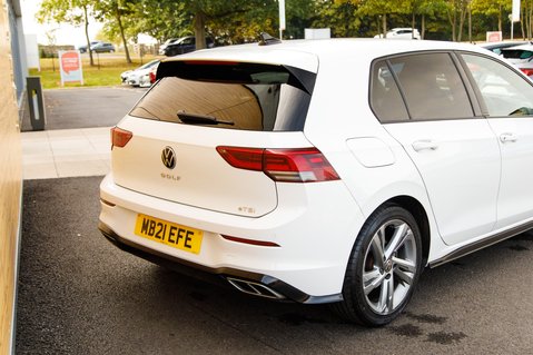 Volkswagen Golf R-LINE ETSI DSG 7