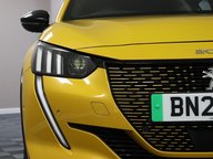 Peugeot e-208 GT PREMIUM 26