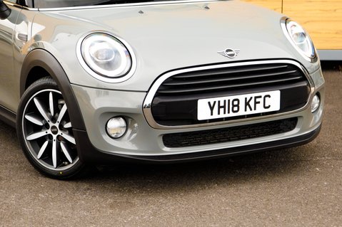 Mini Hatch COOPER 10
