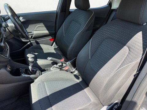 Ford Fiesta 1.0T EcoBoost Zetec Euro 6 (s/s) 5dr 12