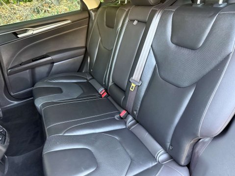 Ford Mondeo 2.0 Mondeo Titanium TDCi 5dr 28