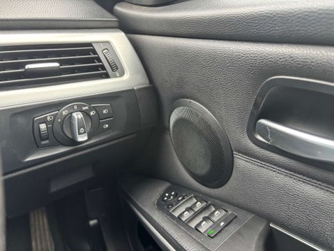 BMW 3 Series 2.0 318d M Sport 5dr 29