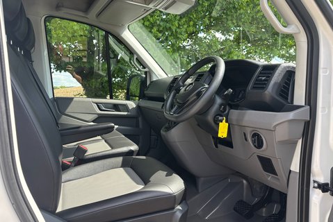 Volkswagen Crafter CR35 L2 H2 177 ps Tdi Trendline DSG 17
