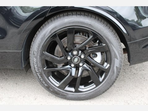 Land Rover Discovery R-DYNAMIC HSE MHEV 35
