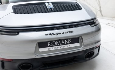 Porsche 911 Targa 4 GTS (992) 42