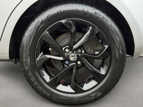 Vauxhall Corsa 1.4 [75] Griffin 5dr 14