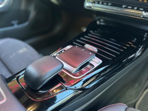 Mercedes-Benz A Class AMG A 35 4MATIC PREMIUM 37