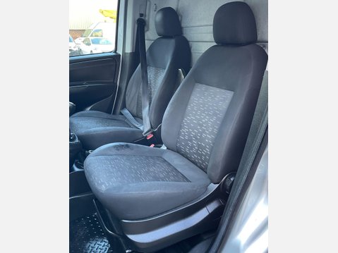 Vauxhall Combo 1.3 CDTi 2000 16v Sportive Panel Van 3dr Diesel Manual FWD L1 H1 (133 g/km, 36