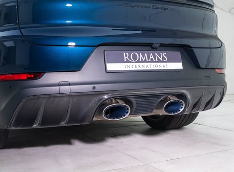 Porsche Cayenne TURBO E-HYBRID Coupe with GT Package 37