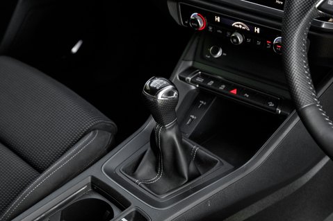 Audi Q3 TFSI S LINE 33