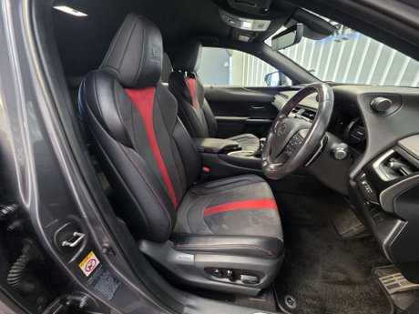 Lexus Ux 2.0 250h F Sport SUV 5dr Petrol Hybrid E-CVT Euro 6 (s/s) (184 ps) 7