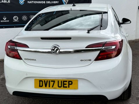 Vauxhall Insignia 1.6 CDTi ecoFLEX Design Nav Hatchback 5dr Diesel Manual Euro 6 (s/s) (136 p 25