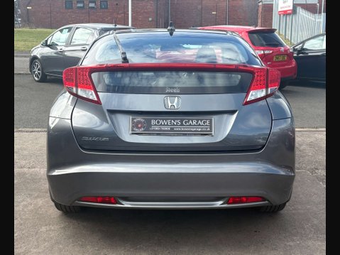 Honda Civic 1.8 Civic i-VTec ES 5dr 9