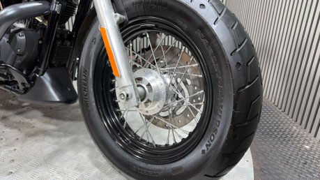 Harley-Davidson Sportster 1200 XL1200CB CB 2013 ONLY 13K LONG MOT 120CC CRUISER LOWRIDER 19