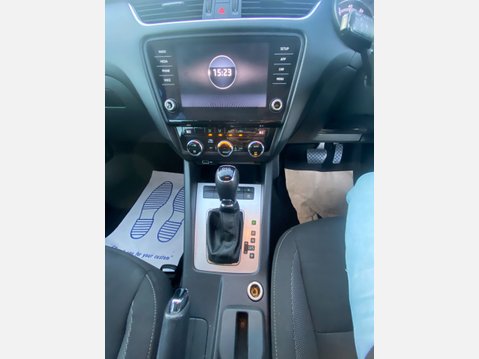 Skoda Octavia SE TSI DSG 9