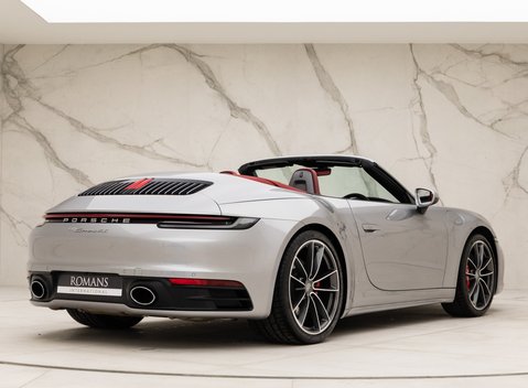 Porsche 911 Carrera 4S Cabriolet (992) 5