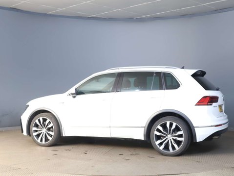 Volkswagen Tiguan 2.0 Tiguan R-Line Tech TDI 4Motion Semi-Auto 4WD 5dr 4