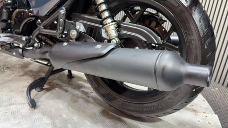 Royal Enfield Shotgun 2025 ONLY 2K GREAT CONDITION MOT 2028 LARGE TOP BOX 38